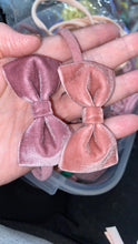 Load image into Gallery viewer, Nancy Hairband