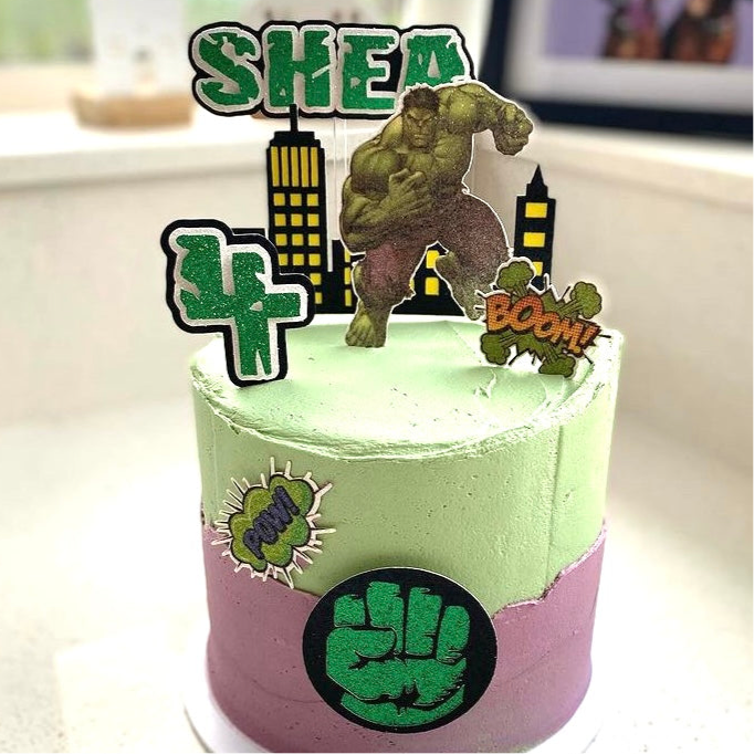 Hulk Cake Topper Set